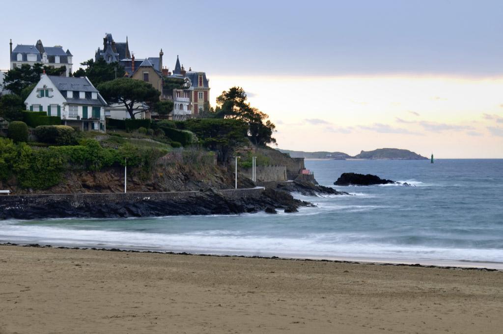 Hotelf1 Saint Malo Dinard La Richardais エクステリア 写真